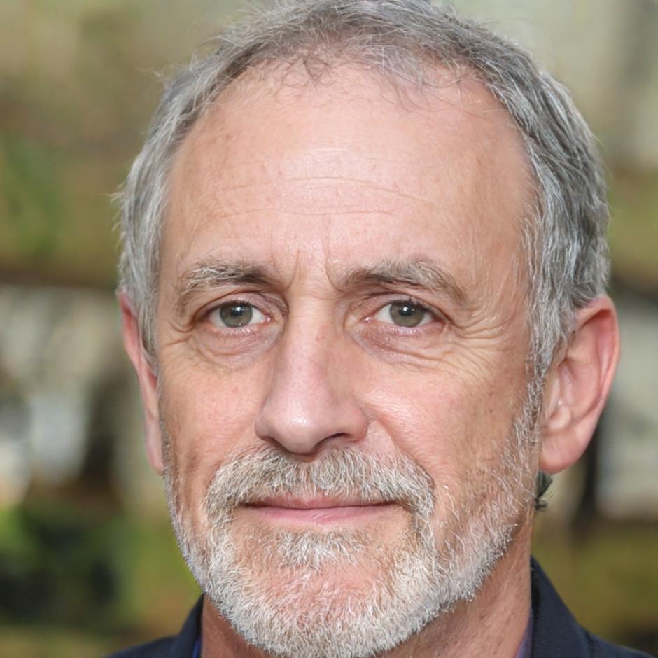 Lennart Vossenkuhl - Gründer und Finanzanalyst